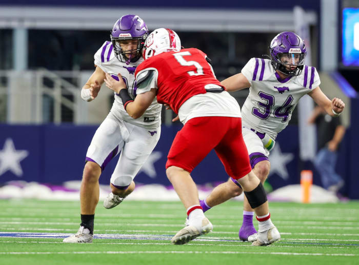 Benjamin vs Oglesby UIL 1-A Six-Man Division 2 Final December 13, 2023 Photo-Tommy Hays78